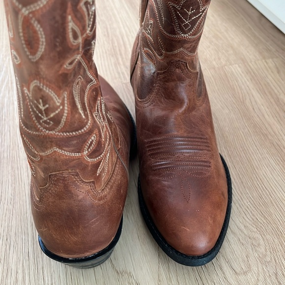 Women's Ariat Heritage Western Cowboy R Toe Boot Style10001015 (15702) Size 6.5B - Picture 12 of 12